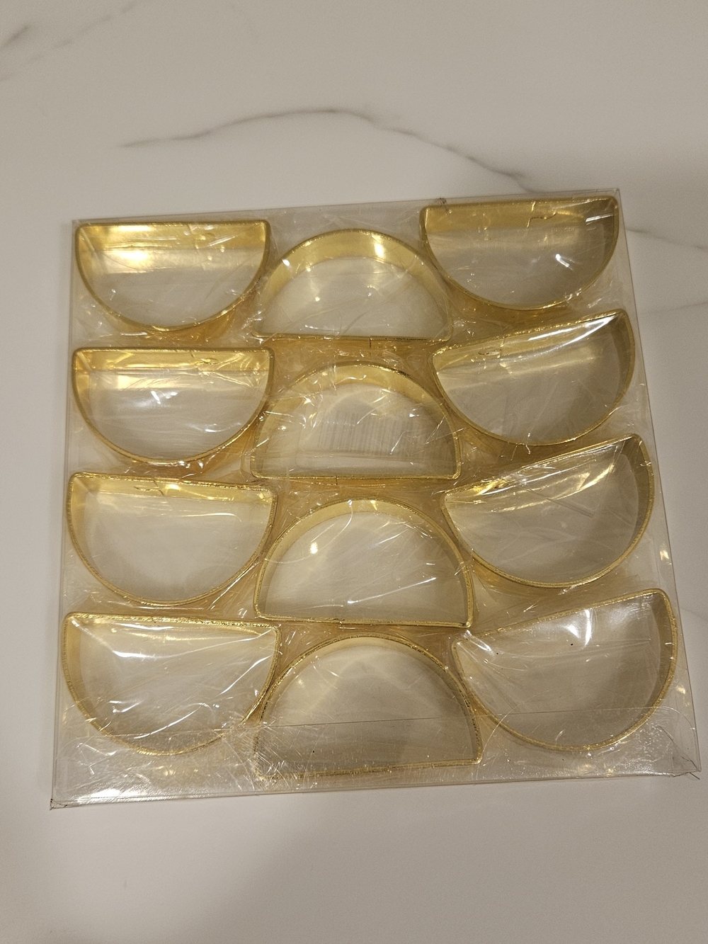 Elegant Gold Half-Moon Napkin Rings - Home Accents